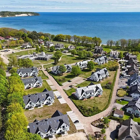Strandnahe Mit Balkon, Gratis Nutzung Vom Ahoi Erlebnisbad Und Sauna In Sellin - Rex Rugia 13-5 * 洛布